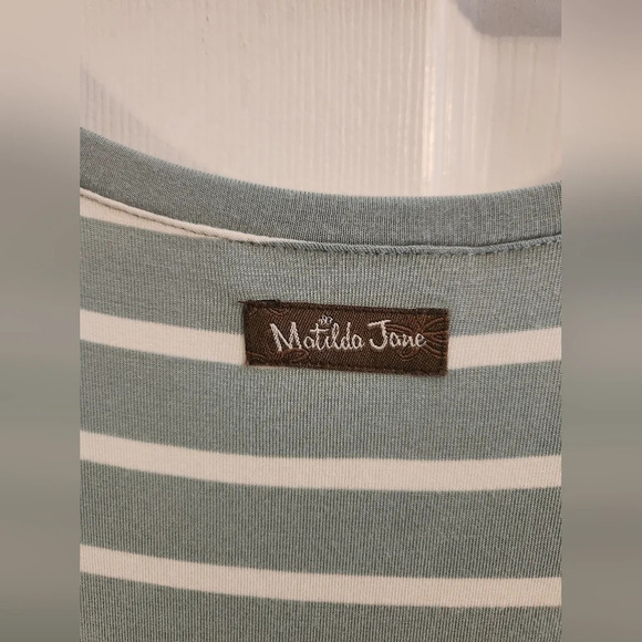 Matilda Jane A symmetrical midi jade striped oversized tshirt dress size small - Picture 7 of 9